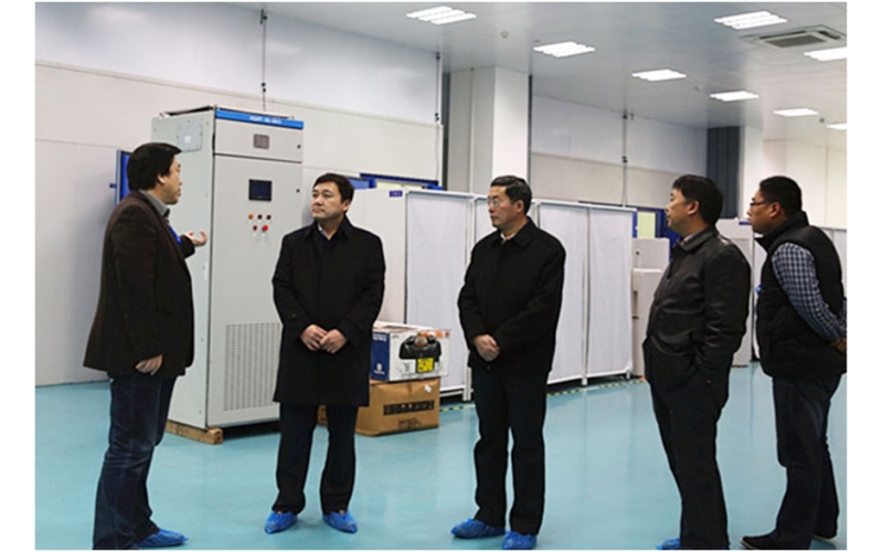質(zhì)檢總局計量司副司長張益群到江蘇省計量院視察工作